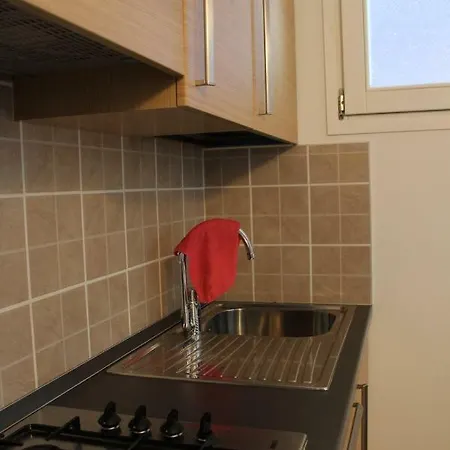 Condominio La Viola 아파트 카스포조